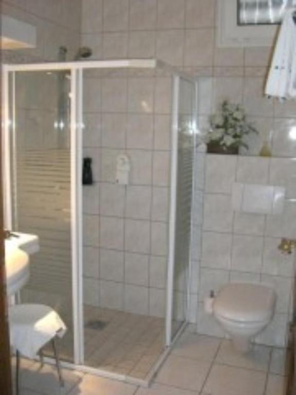 Hotel Haus Kirsch Grevenbroich Ruang foto